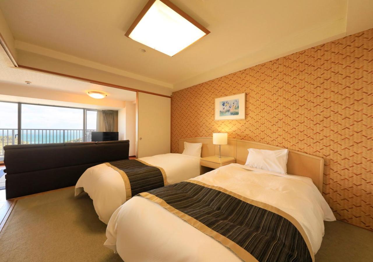 Katsuura Hilltop Hotel & Residence Εξωτερικό φωτογραφία